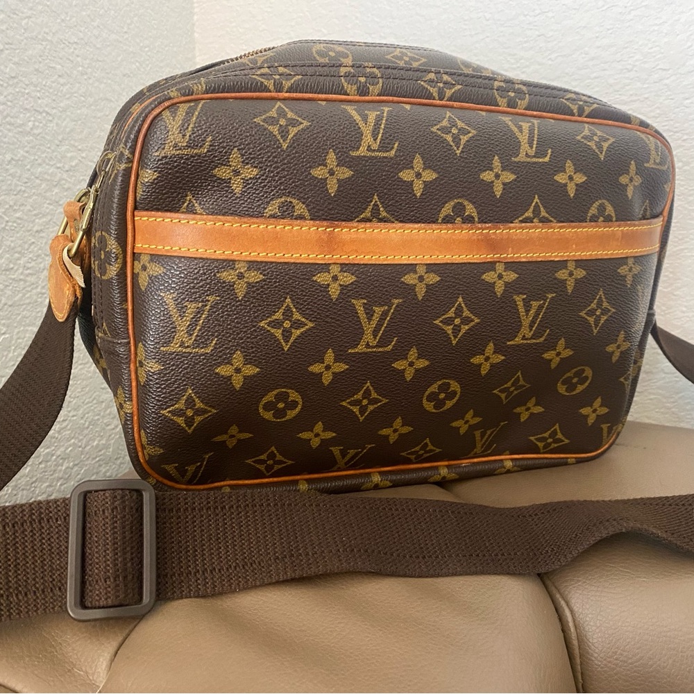 LV Monogram Camera / Reporter Crossbody Bag